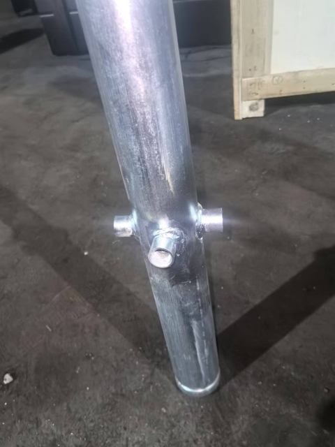 Prefabricated Hot-dip Galvanized Grooved Steel Pipes with Welded Three-way Female-threaded Pipe Nipples